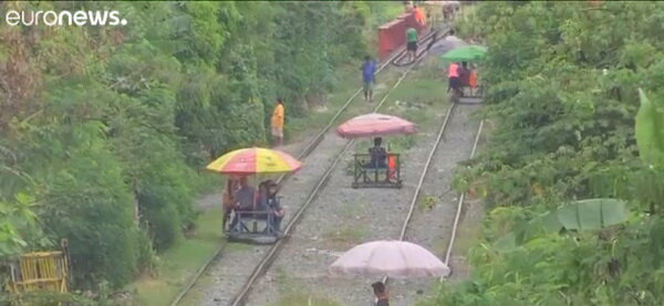 فرار از ترافیک شهری با تاکسی&zwnj;های ریلی در فیلیپین