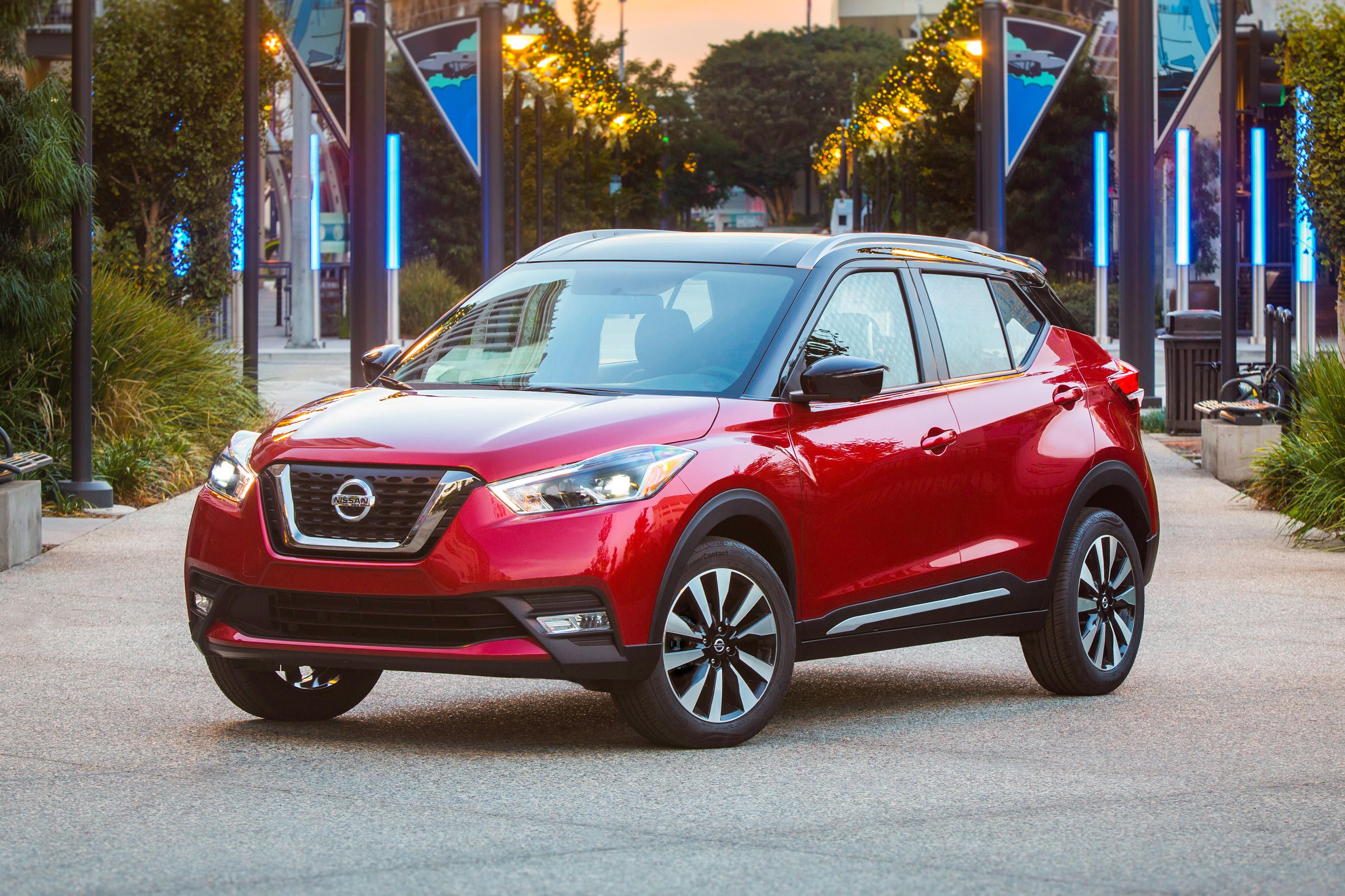 رفاه و گزینههای بیشتر در نیسان کیکس 20 هزار دلاری 2019 رفاه و گزینههای بیشتر در نیسان کیکس 20 هزار دلاری 2019