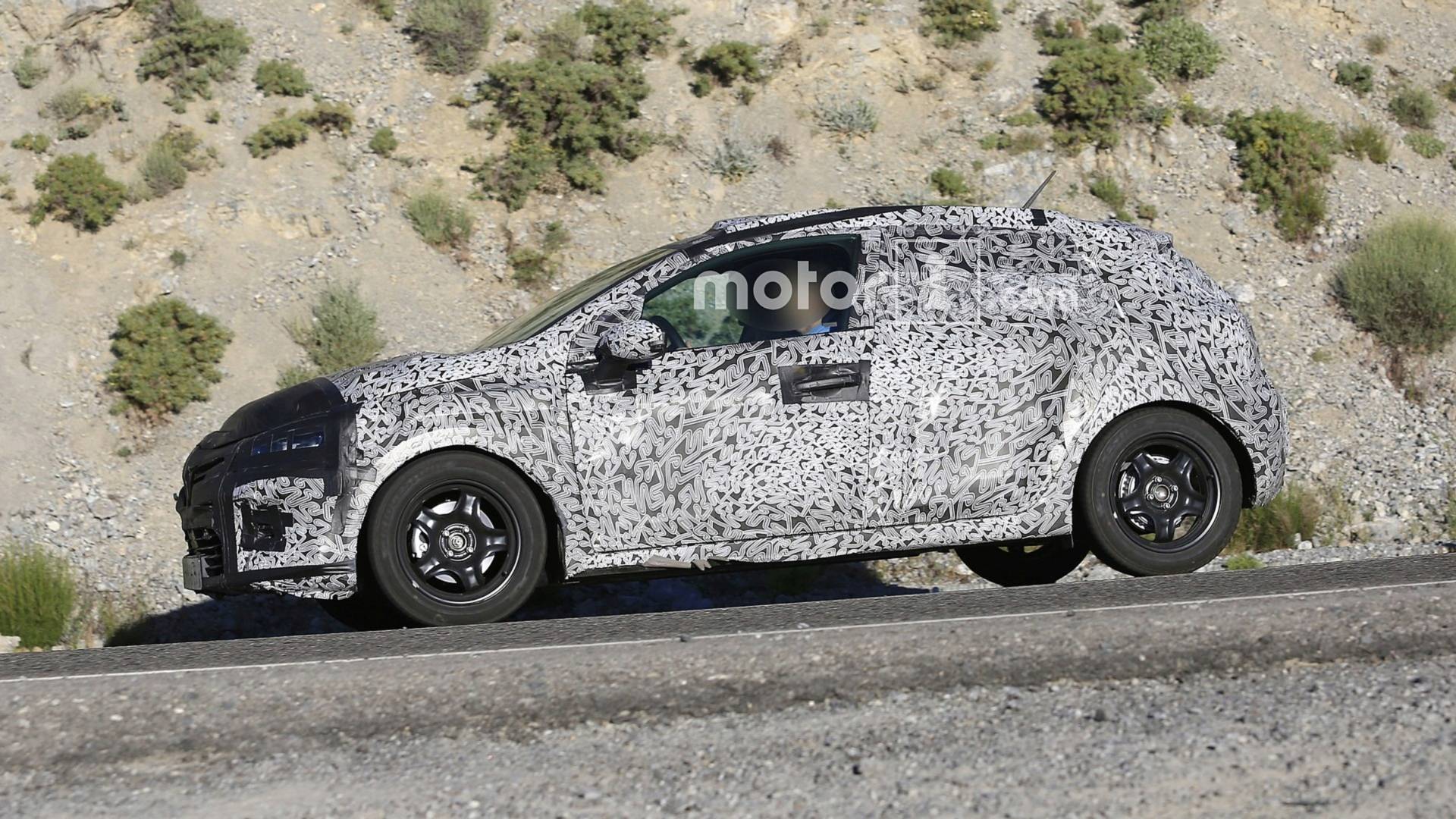 جدیدترین مدل رنو کلیو، بزرگتر و قدرتمندتر ظاهر می&zwnj;شود