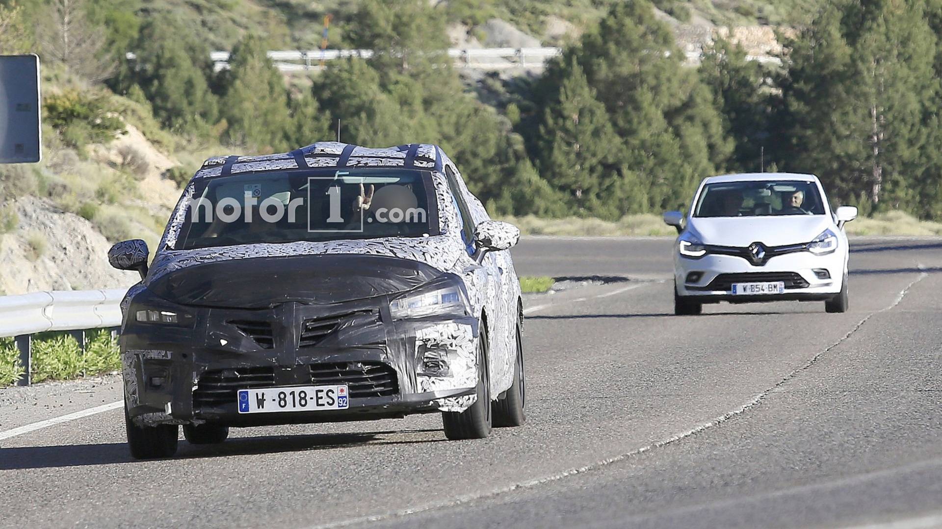 جدیدترین مدل رنو کلیو، بزرگتر و قدرتمندتر ظاهر می&zwnj;شود