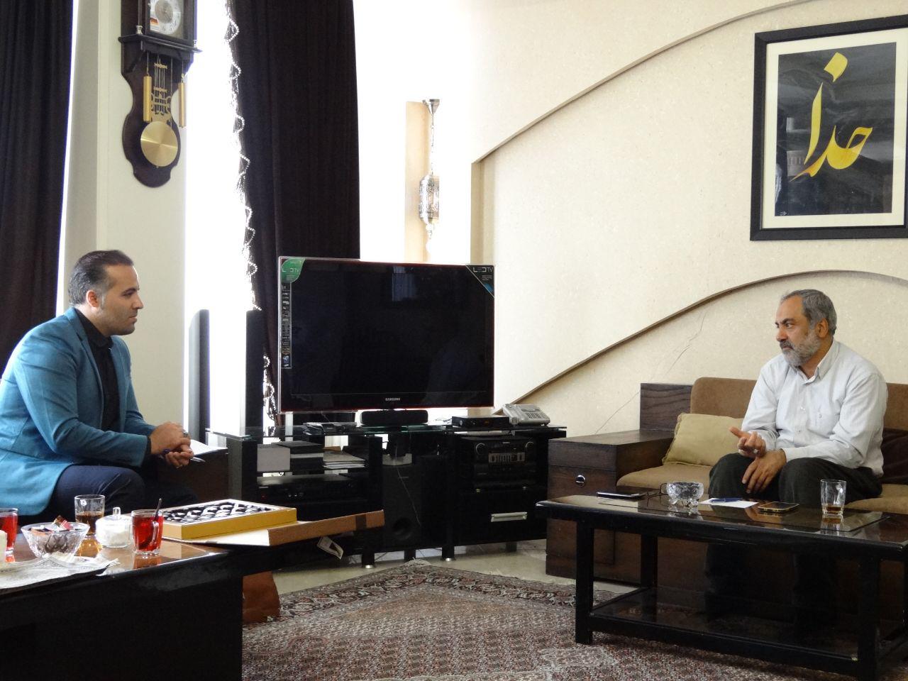 عماد افروغ: مردم به آگاهی رسیده اند و دیگر نمی توان آنها را فریب داد/ تناقض در شعارها و عملکردها، آنارشیسم یا انقلابی دیگر را رقم می زند که مشخص نیست اسلامی باشد/ مصلحت اندیشی و تظاهر موجب یأس و بروز جنبش های مردمی خواهد شد