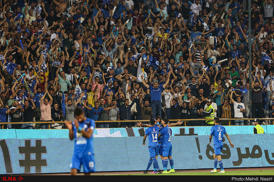 از خون سرخ تا آسمان یک دست آبی