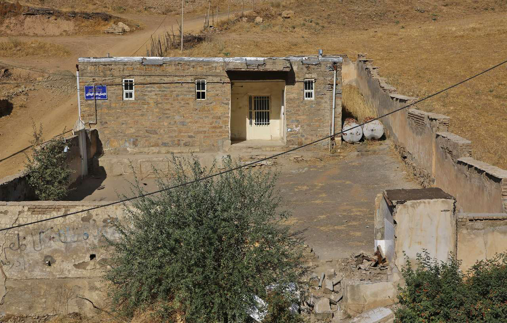 دنیای مانده زیر آوار و بودجههایی که معلوم نیست کجا خرج میشود دنیای مانده زیر آوار و بودجههایی که معلوم نیست کجا خرج میشود