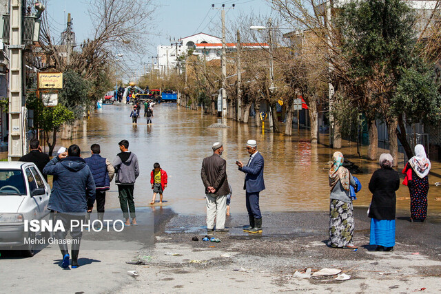جمع&zwnj;آوری کمک&zwnj;های مردمی به سیل&zwnj;زدگان در ۱۰ فرهنگسرا + اسامی
