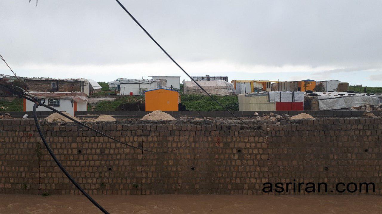 گزارش میدانی &laquo;عصر ایران&raquo; از زندگی و زمانه زلزله&zwnj;زدگان سرپل ذهاب بعد از بارش&zwnj;های سیل&zwnj;آسای اخیر؛ همنوایی شبانه گسل و سیل