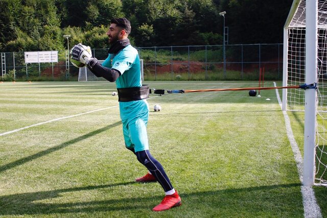 مشاجره بیرانوند با کالدرون/ گلر قرمزها به&zwnj;دنبال جدایی