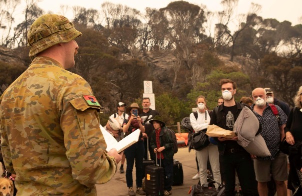 آتش، صنعت گردشگری استرالیا را سوزاند/ رسانه&zwnj;ها خطاب به مردم: به استرالیا نیایید