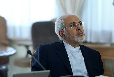 پیام اینستاگرامی ظریف: در برابر رویاهایی که بر زمین افتادند، تمام قد تعظیم می&zwnj;کنم