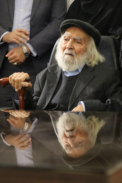 تنها استاد آجر تراش ایران درگذشت تنها استاد آجر تراش ایران درگذشت