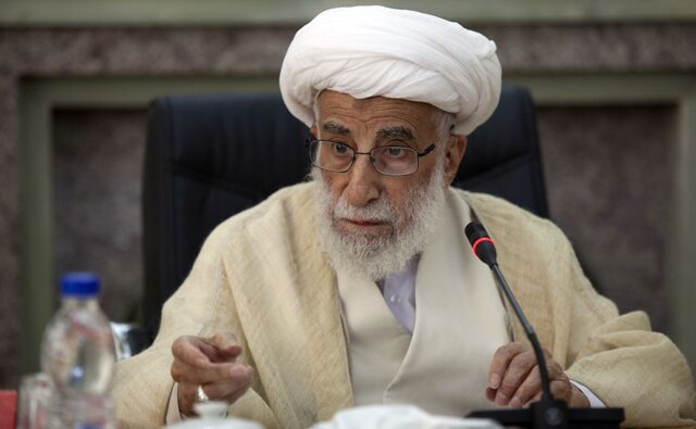 آیتالله جنتی: با دقت مشغول بررسی صلاحیت هستیم آیتالله جنتی