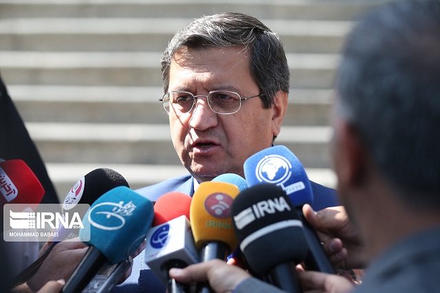 همتی: پذیرش FATF به صلاح سیستم بانکی کشور است