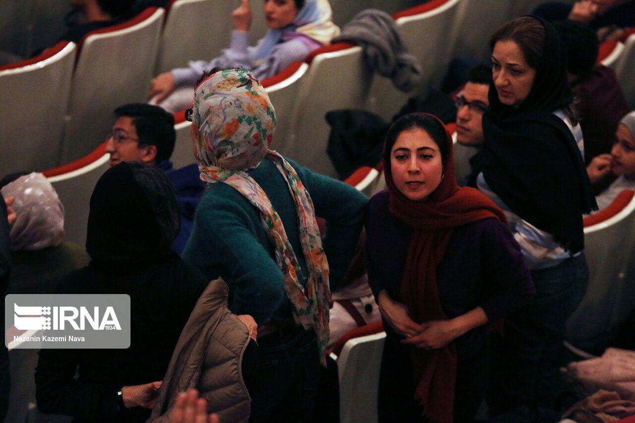 حاشیه&zwnj;ها