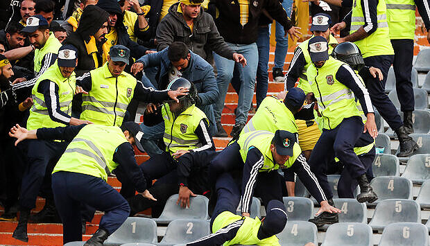 آقای مطهری؛ میخواهید چند سر هم قطع کنیم؟ آقای مطهری؛ میخواهید چند سر هم قطع کنیم؟