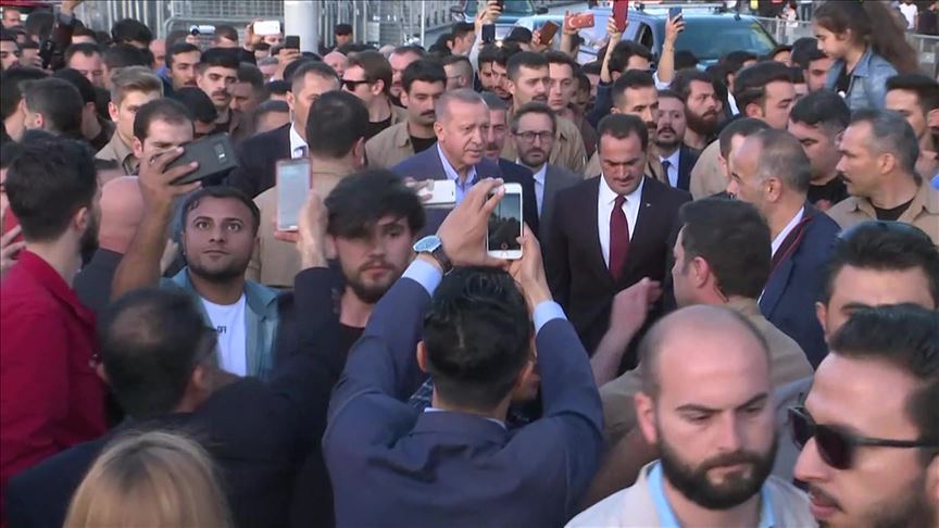 درخواست گردشگر ایرانی از اردوغان برای جلوگیری از جنگ میان ایران و آمریکا درخواست گردشگر ایرانی از اردوغان برای جلوگیری از جنگ میان ایران و آمریکا