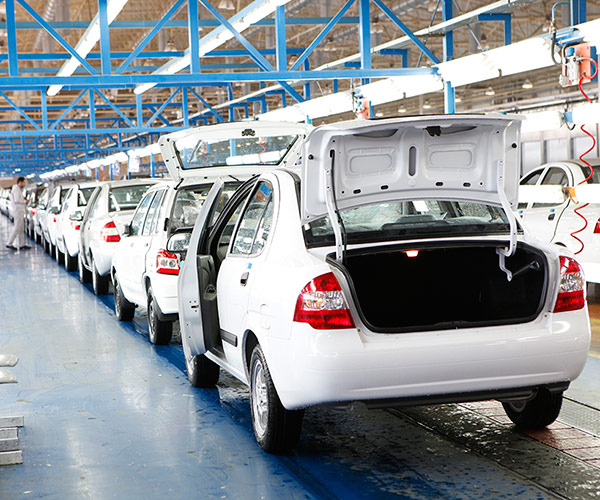 وضعیت بازار و صنعت خودرو کشور