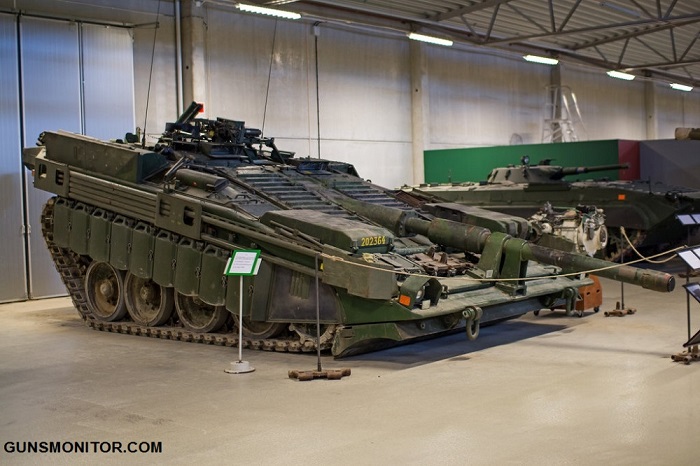 تانک سوئدی با طراحی متفاوت!(+تصاویر)