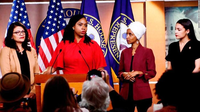 انتقاد مرکل از ترامپ به دلیل توهین به نمایندگان زن کنگره