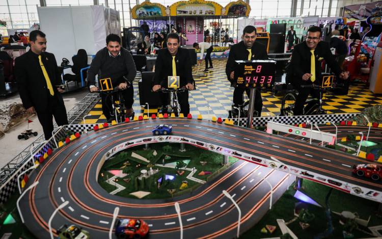 بزرگترین گردهمایی مجازی صنعت تفریحات-امتک (+ نامه ۳۳۵ نفر از فعالان این عرصه) امتک