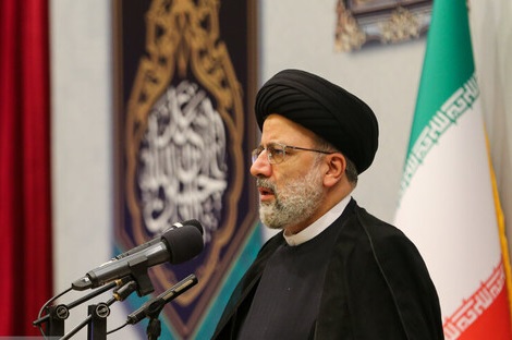 رئیس قوه قضاییه: خود را موظف به دفاع از حقوق زنان می&zwnj;دانیم