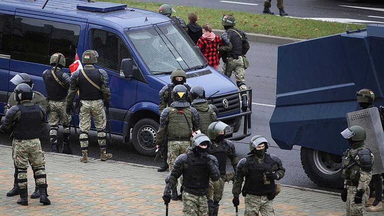 دستور دولت بلاروس به بانک&zwnj;ها برای توقیف پول جمع شده برای معترضان