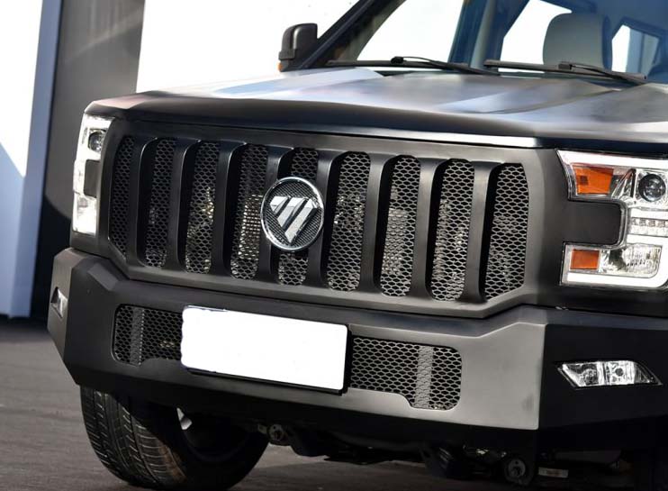 شاسی بلند چینی با ظاهر متفاوت؛ از یک جان سخت ضدگلوله تا (+عکس) شاسی بلند چینی با ظاهر متفاوت؛ از یک جان سخت ضدگلوله تا (+عکس)