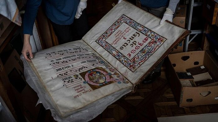 انتقال آثار هنری بزرگ&zwnj;ترین موزه اوکراین به جای امن