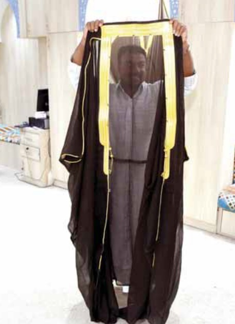 تبلیغ جهانی مسی برای عبای عربی