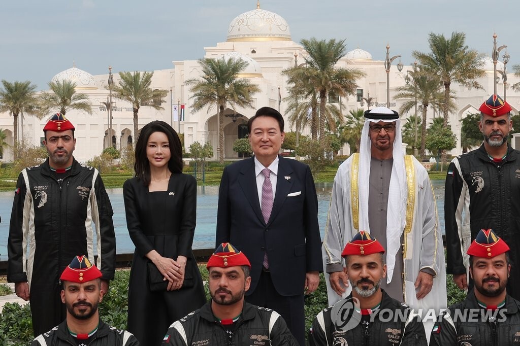 رئیس جمهوری کره جنوبی و همسرش در سفر امارات (عکس)