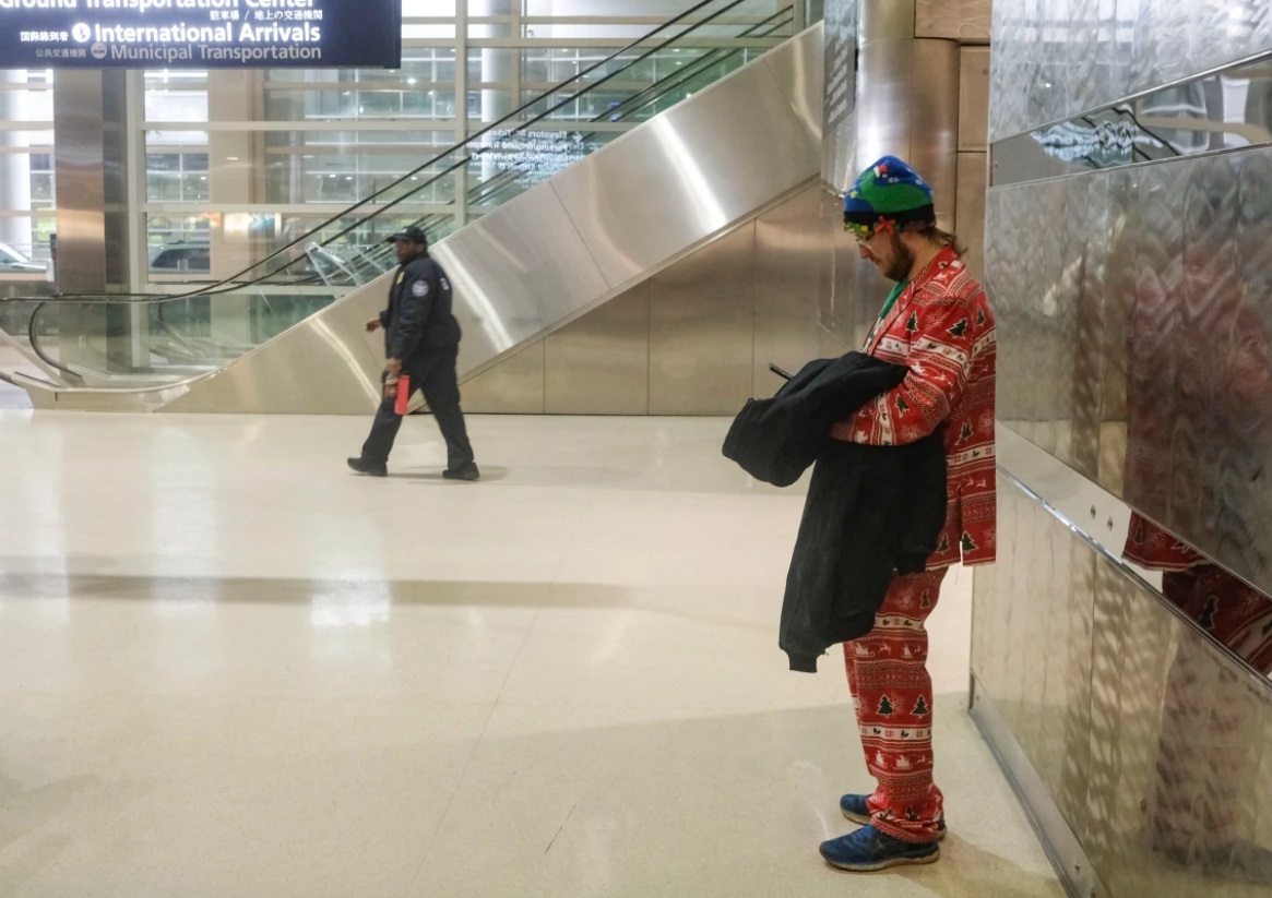 برف و سرما در آمریکا (+عکس): مرگ 60 نفر  / قطع برق هزاران خانه / کاهش دما به منفی 48 / لغو 17 هزار پرواز