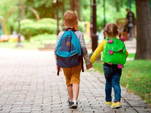 با ۵ شیوه ذهن کودکان را برای رفتن به مهد آماده کنیم