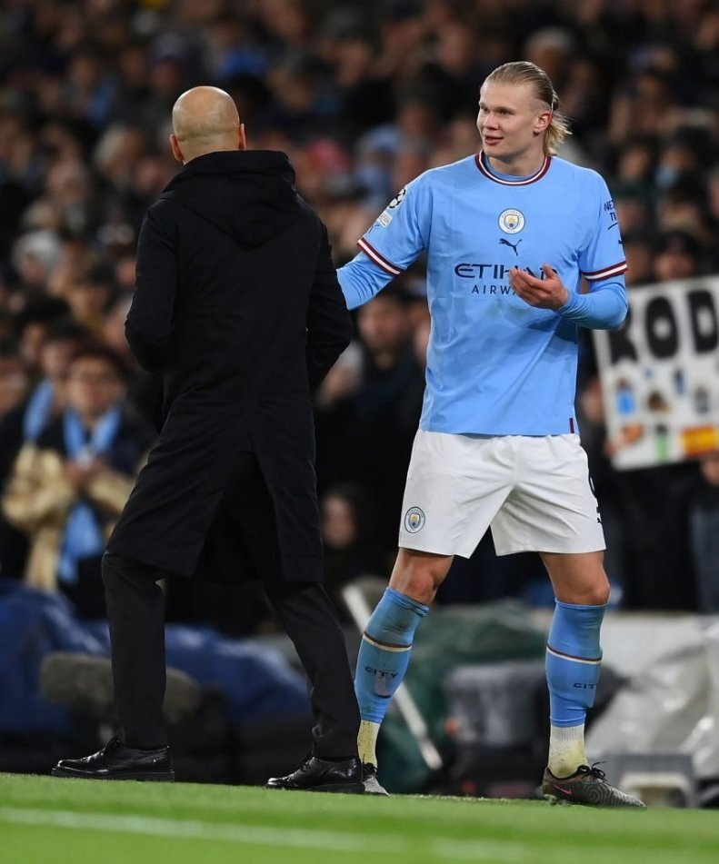 گواردیولا به هالند خیانت کرد