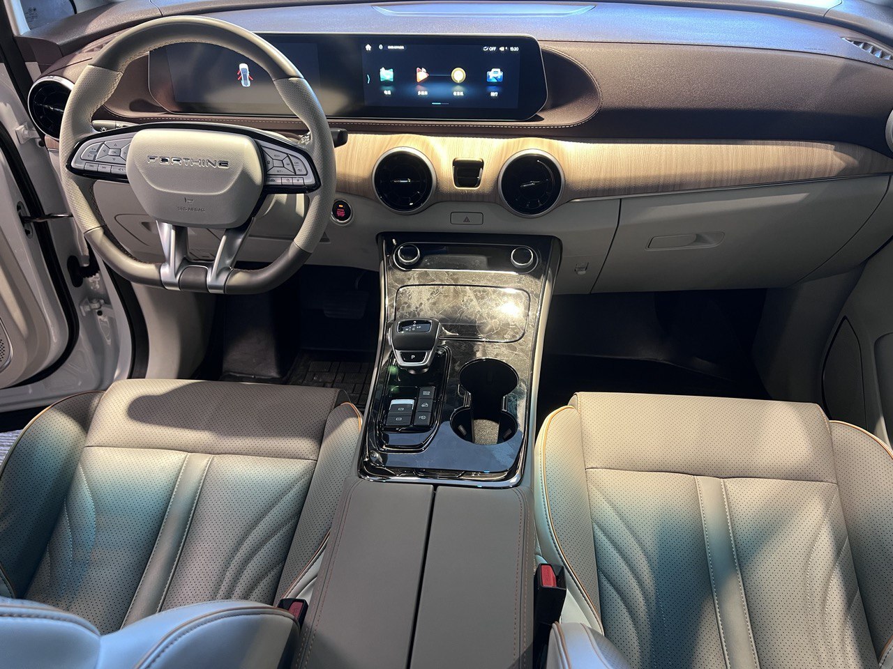 نمونه های نهایی خودرو سوبا M4 به دفتر مرکزی فردا موتورز رسید (+عکس و مشخصات فنی)