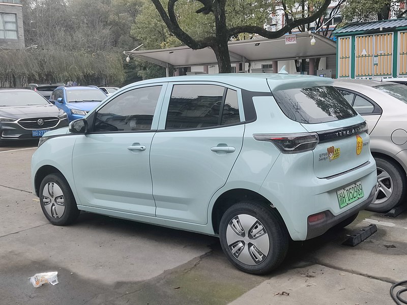 لتین منگو(Letin)؛ خودروی 4500 دلاری با طراحی زیبا(+عکس) لتین منگو(Letin)؛ خودروی 4500 دلاری با طراحی زیبا(+عکس)