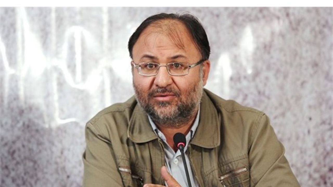 فعال اصولگرا: فیفا چه کاره است به ما دستور دهد زنان به ورزشگاه بروند؟/تصمیم نهایی برای حضور زنان باید با ولی فقیه باشد فعال اصولگرا: فیفا چه کاره است به ما دستور دهد زنان به ورزشگاه بروند؟/تصمیم نهایی برای حضور زنان باید با ولی فقیه باشد