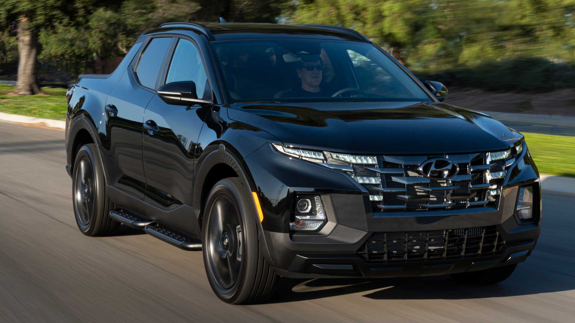 قیمت یک وانت باکیفیت در بازار آمریکا یک ساله چقدر تغییر دارد؟/ سانتا کروز نایت؛ زیبای سیاه پوش کره ای! (+عکس) قیمت یک وانت باکیفیت در بازار آمریکا یک ساله چقدر تغییر دارد؟/ سانتا کروز نایت؛ زیبای سیاه پوش کره ای! (+عکس)