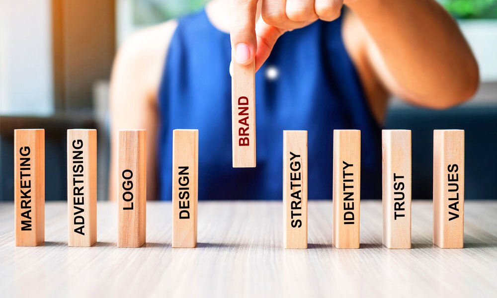 چطور يک کشور را بفروشيم