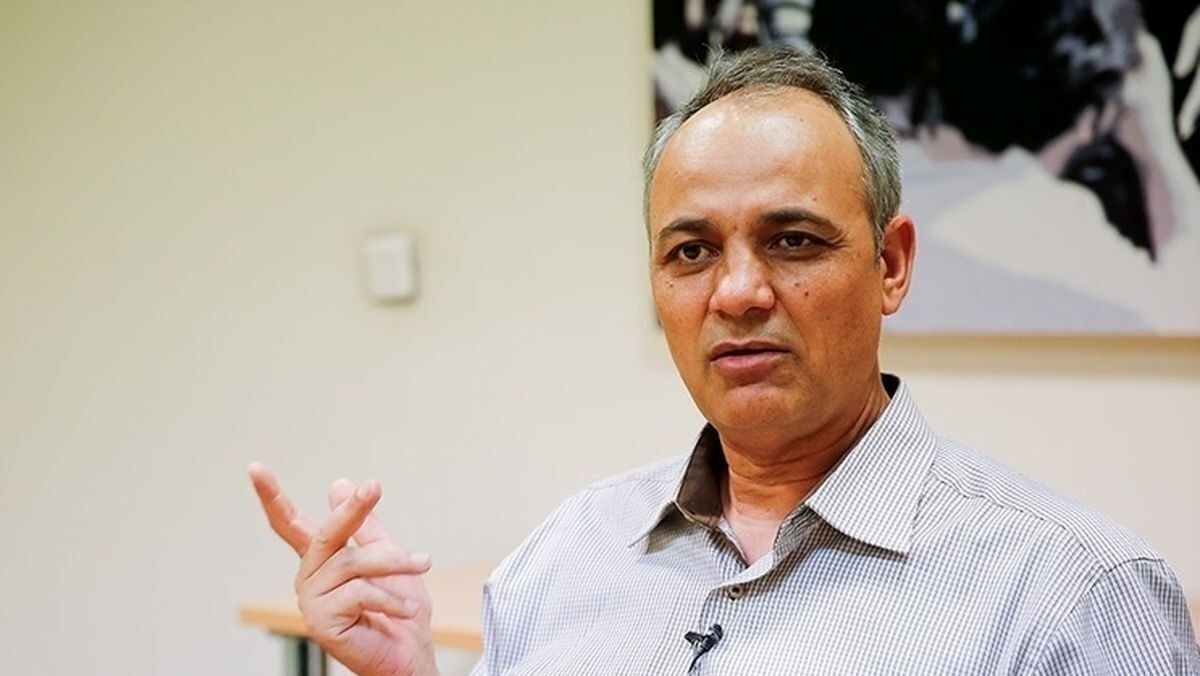 زیدآبادی خطاب به «عمامه پران‌ها»: منطق تان معیوب است / جامعه را تا نهایت خونبارش پیش می برد