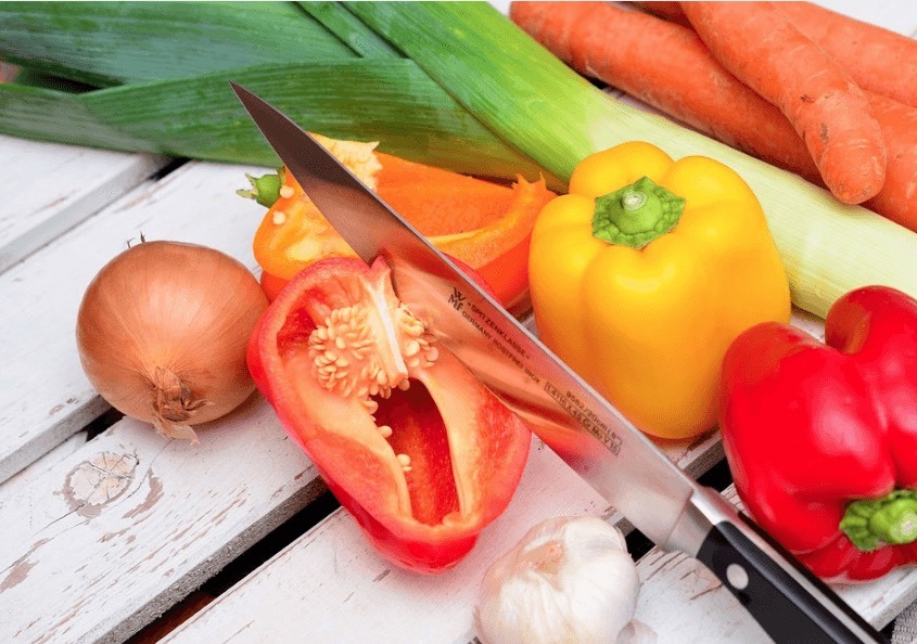 از نورالژی عصب سه قلو تا بایدها و نبایدهای غذایی از نورالژی عصب سه قلو تا بایدها و نبایدهای غذایی