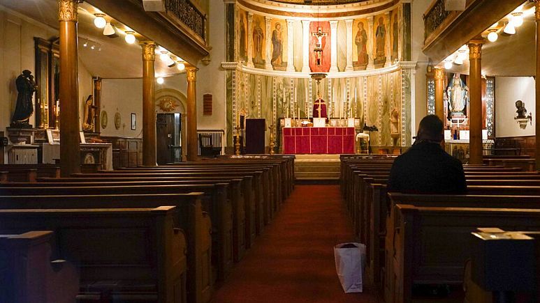 برای اولین بار / مسیحیان در انگلیس به اقلیت مذهبی تبدیل شدند