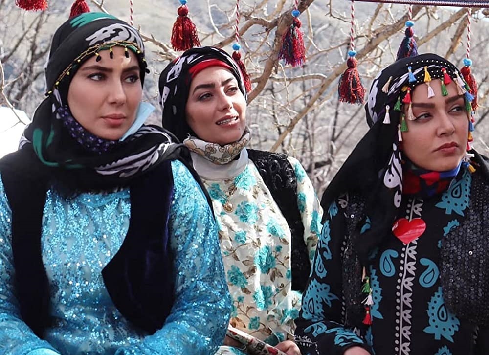 نون، خ 4 اثبات همه انتقادات ما به تلویزیون ؛ درود بر شرفتان ...