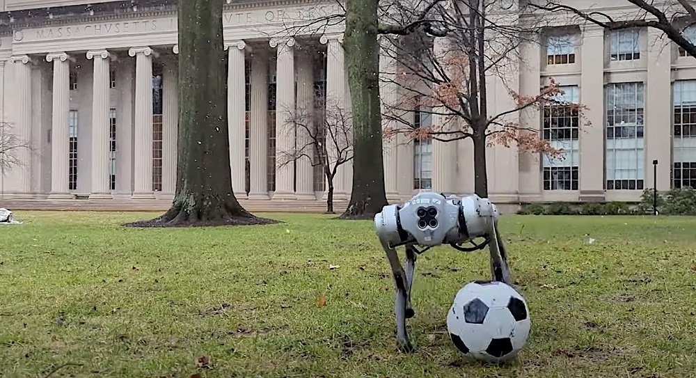 دریبل‌بات؛ لیونل مسی دنیای ربات های فوتبالیست