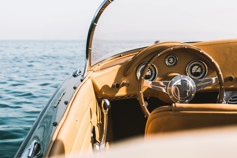 هرمس اسپیدستر؛ قایقی که با الهام پورشه 356 شکل گرفته است