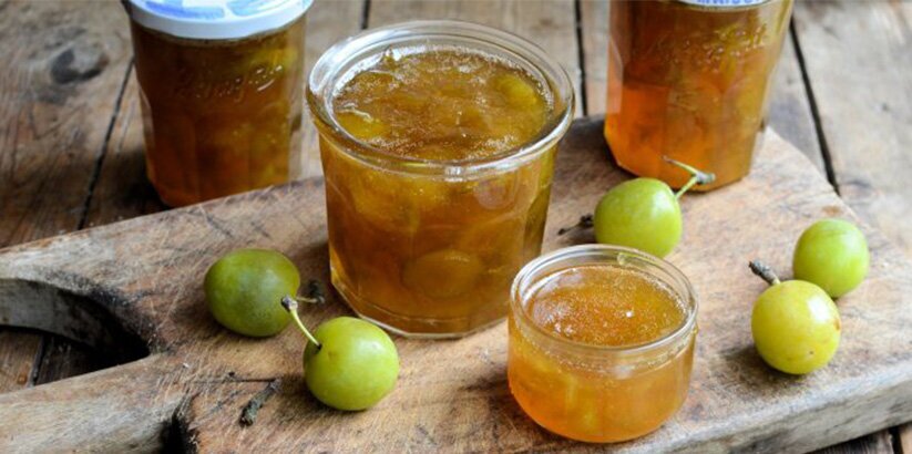 مربای گوجه سبز مربای گوجه سبز