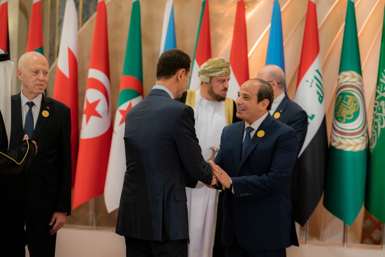 بشار اسد در نشست اتحادیه عرب /اولین بعد از 12 سال (+عکس) بشار اسد در نشست اتحادیه عرب /اولین بعد از 12 سال (+عکس)