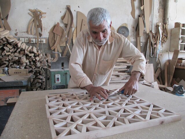 درودگری نفس‌های آخرش را می‌کشد