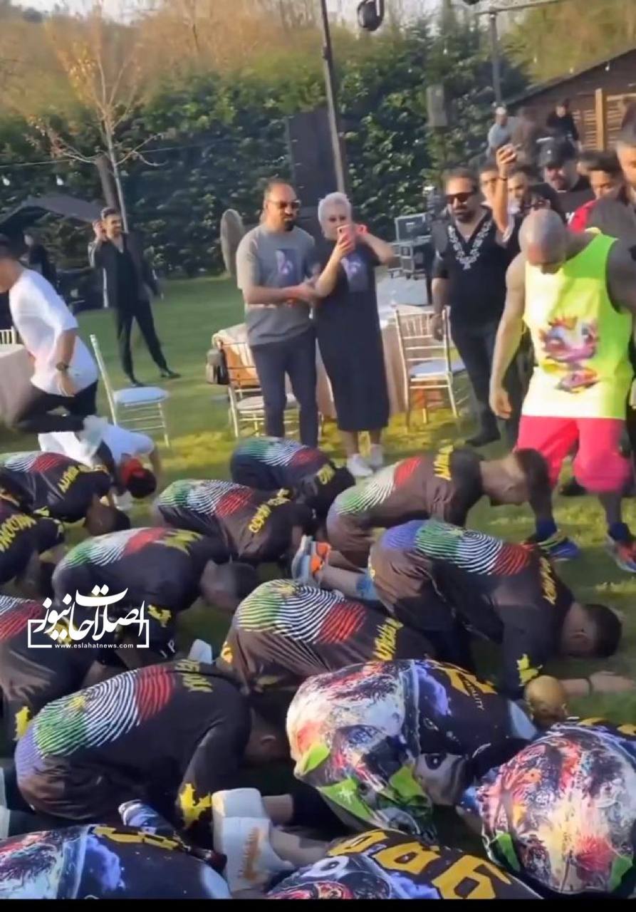 اقدام عجیب طرفداران امیر تتلو (عکس)