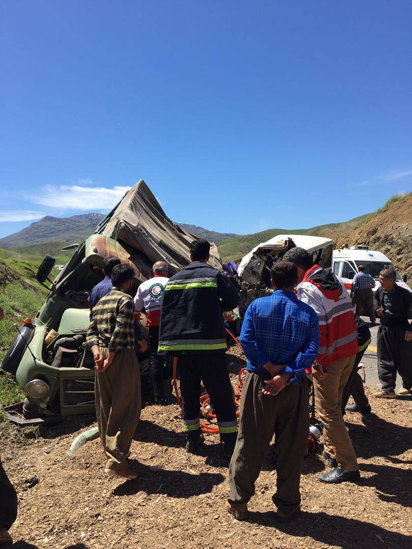 کردستان / ۵ کشته و ۵ مصدوم در تصادف مینی‌بوس و کامیون