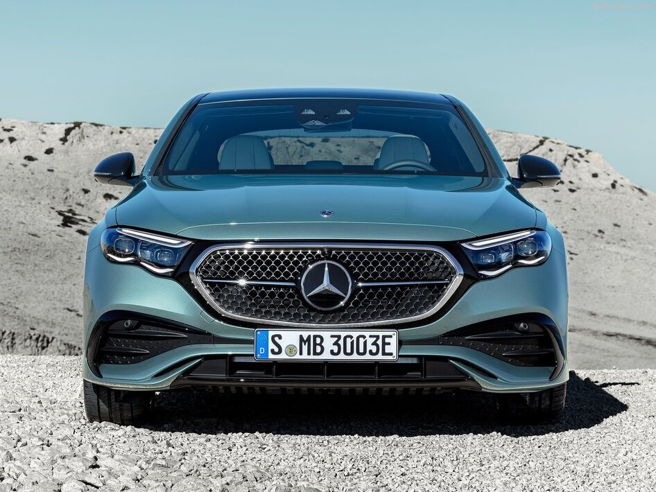 این مدل مرسدس بنز زمانی در ایران هم تولید می‌شد (+عکس)