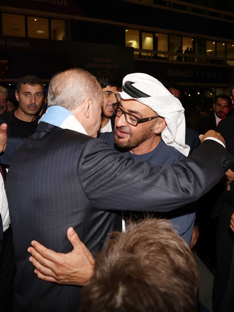 حاشیه فینال قهرمانان فوتبال اروپا در استانبول / از شیخ اماراتی مالک منچستر سیتی تا حضور سران 6 کشور در استادیوم