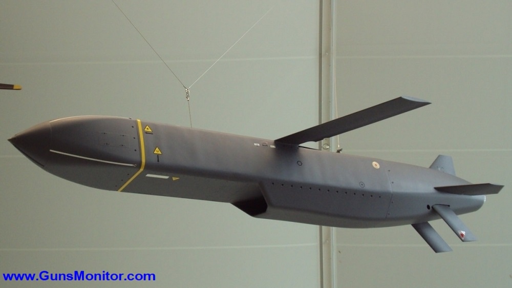 موشک استورم شادو